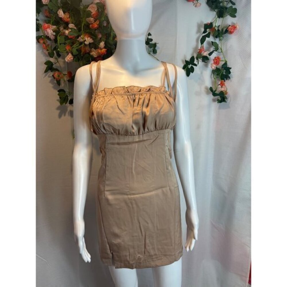 Petite Jane‎ Satin Mini Dress - Taupe Size Small RefFNB - Picture 3 of 9